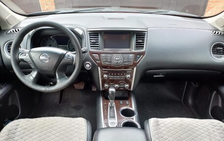 Nissan Pathfinder, 2014 год, 2 190 000 рублей, 11 фотография