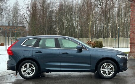 Volvo XC60 II, 2018 год, 3 600 000 рублей, 4 фотография