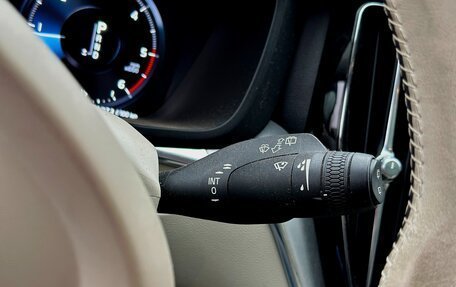 Volvo XC60 II, 2018 год, 3 600 000 рублей, 24 фотография