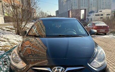 Hyundai Solaris II рестайлинг, 2014 год, 815 000 рублей, 8 фотография