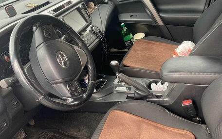 Toyota RAV4, 2019 год, 2 325 000 рублей, 7 фотография