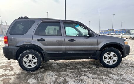 Ford Escape II, 2004 год, 670 000 рублей, 6 фотография