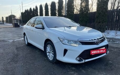 Toyota Camry, 2015 год, 1 790 000 рублей, 8 фотография