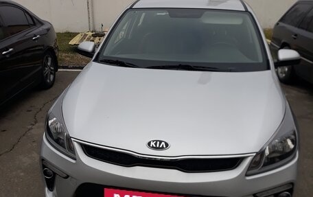 KIA Rio IV, 2019 год, 1 550 000 рублей, 8 фотография