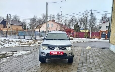 Mitsubishi Pajero Sport II рестайлинг, 2011 год, 1 299 000 рублей, 12 фотография