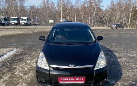 Toyota Wish II, 2003 год, 690 000 рублей, 1 фотография