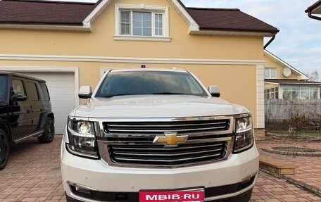 Chevrolet Tahoe IV, 2019 год, 5 800 000 рублей, 3 фотография