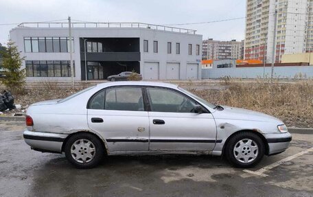 Toyota Carina, 1996 год, 240 000 рублей, 2 фотография