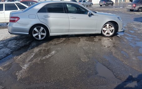 Mercedes-Benz E-Класс, 2010 год, 1 650 000 рублей, 6 фотография