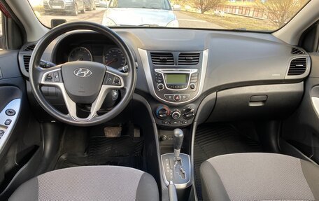 Hyundai Solaris II рестайлинг, 2013 год, 850 000 рублей, 14 фотография