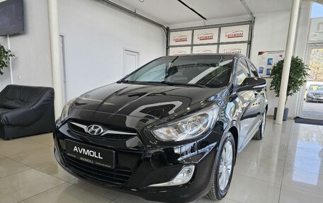 Hyundai Solaris II рестайлинг, 2012 год, 1 119 000 рублей, 3 фотография