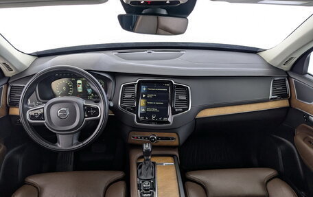 Volvo XC90 II рестайлинг, 2018 год, 4 100 000 рублей, 27 фотография