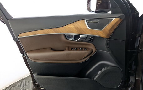 Volvo XC90 II рестайлинг, 2018 год, 4 100 000 рублей, 20 фотография