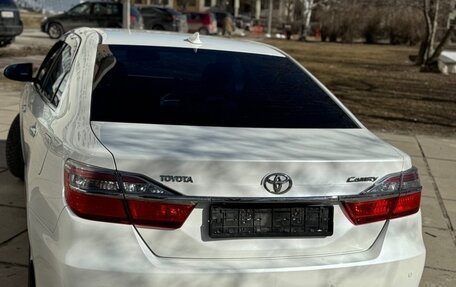 Toyota Camry, 2015 год, 2 280 000 рублей, 10 фотография