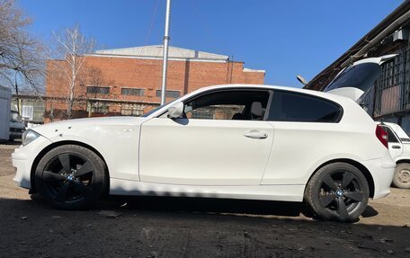 BMW 1 серия, 2010 год, 1 600 000 рублей, 6 фотография