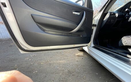 BMW 1 серия, 2010 год, 1 600 000 рублей, 14 фотография
