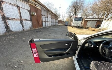 BMW 1 серия, 2010 год, 1 600 000 рублей, 12 фотография
