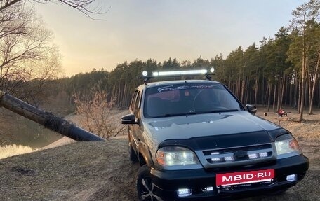 Chevrolet Niva I рестайлинг, 2005 год, 398 000 рублей, 4 фотография