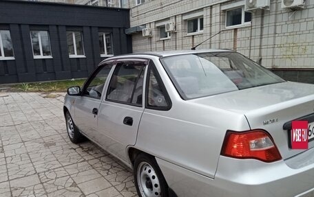 Daewoo Nexia I рестайлинг, 2009 год, 350 000 рублей, 3 фотография