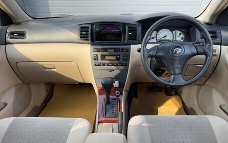 Toyota Corolla, 2001 год, 650 000 рублей, 12 фотография