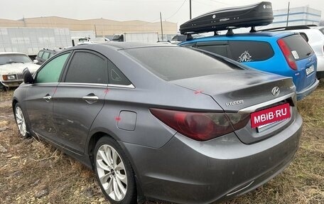 Hyundai Sonata VI, 2011 год, 1 047 000 рублей, 6 фотография