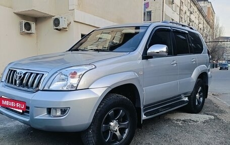 Toyota Land Cruiser Prado 120 рестайлинг, 2005 год, 2 100 000 рублей, 4 фотография