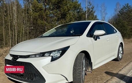 Toyota Corolla, 2019 год, 2 400 000 рублей, 10 фотография