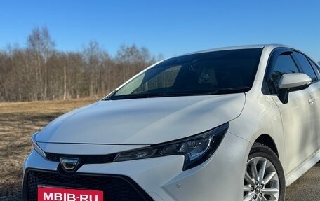 Toyota Corolla, 2019 год, 2 400 000 рублей, 3 фотография