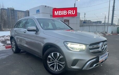 Mercedes-Benz GLC, 2019 год, 3 390 000 рублей, 2 фотография