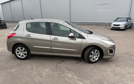 Peugeot 308 II, 2013 год, 799 000 рублей, 6 фотография