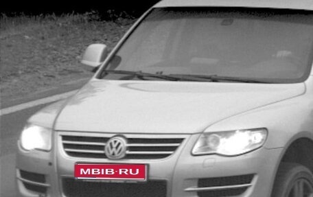 Volkswagen Touareg III, 2008 год, 750 000 рублей, 1 фотография