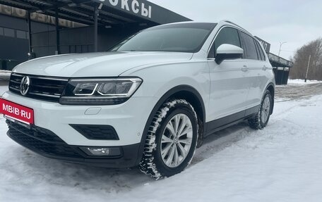 Volkswagen Tiguan II, 2017 год, 2 380 000 рублей, 5 фотография