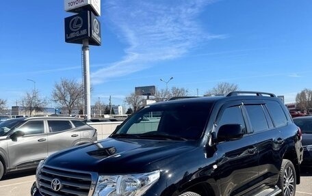 Toyota Land Cruiser 200, 2010 год, 2 950 000 рублей, 2 фотография