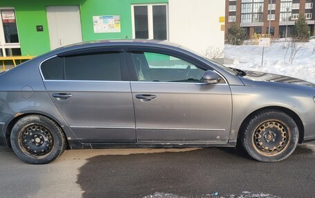 Volkswagen Passat B6, 2008 год, 700 000 рублей, 4 фотография