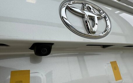 Toyota RAV4, 2024 год, 4 049 000 рублей, 26 фотография