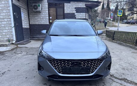 Hyundai Solaris II рестайлинг, 2020 год, 1 750 000 рублей, 2 фотография