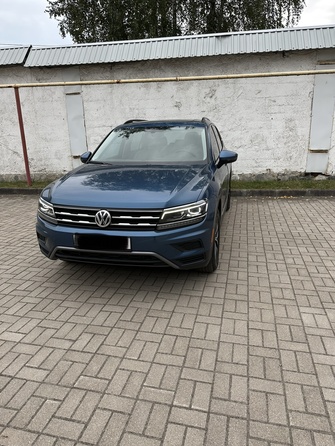 Volkswagen Tiguan II, 2017 год, 2 800 000 рублей, 1 фотография