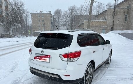 Nissan Pathfinder, 2016 год, 2 370 000 рублей, 7 фотография