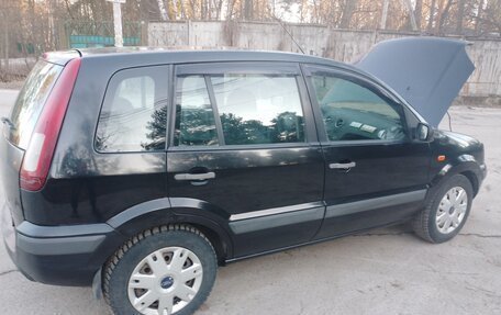 Ford Fusion I, 2006 год, 270 000 рублей, 3 фотография