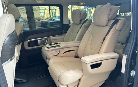 Mercedes-Benz V-Класс, 2024 год, 17 200 000 рублей, 13 фотография