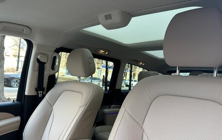 Mercedes-Benz V-Класс, 2024 год, 17 200 000 рублей, 12 фотография