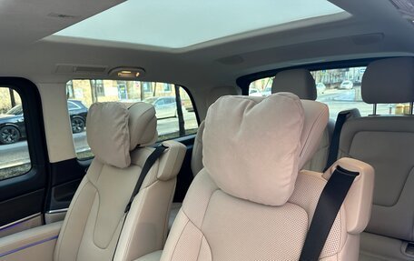 Mercedes-Benz V-Класс, 2024 год, 17 200 000 рублей, 18 фотография
