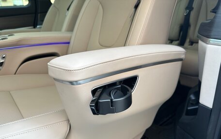 Mercedes-Benz V-Класс, 2024 год, 17 200 000 рублей, 16 фотография