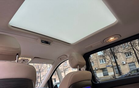 Mercedes-Benz V-Класс, 2024 год, 17 200 000 рублей, 20 фотография