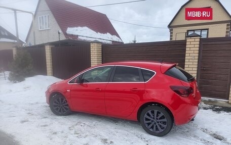 Opel Astra J, 2012 год, 900 000 рублей, 3 фотография