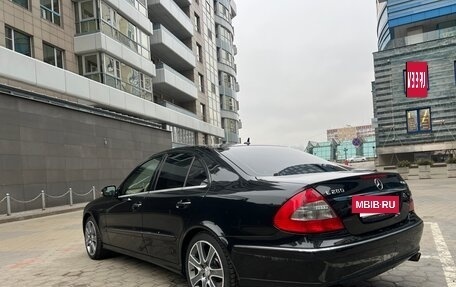 Mercedes-Benz E-Класс, 2008 год, 1 300 000 рублей, 12 фотография