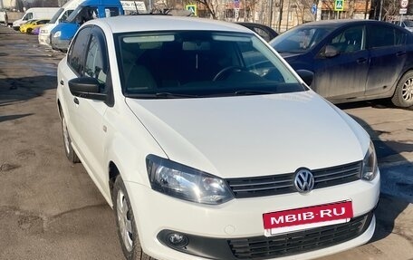 Volkswagen Polo VI (EU Market), 2014 год, 850 000 рублей, 9 фотография