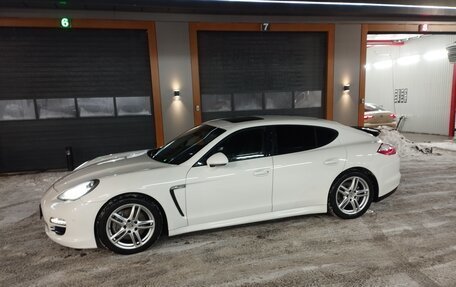 Porsche Panamera II рестайлинг, 2011 год, 2 350 000 рублей, 3 фотография