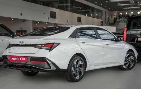 Hyundai Elantra, 2023 год, 2 640 000 рублей, 4 фотография