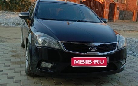 KIA cee'd I рестайлинг, 2010 год, 680 000 рублей, 4 фотография